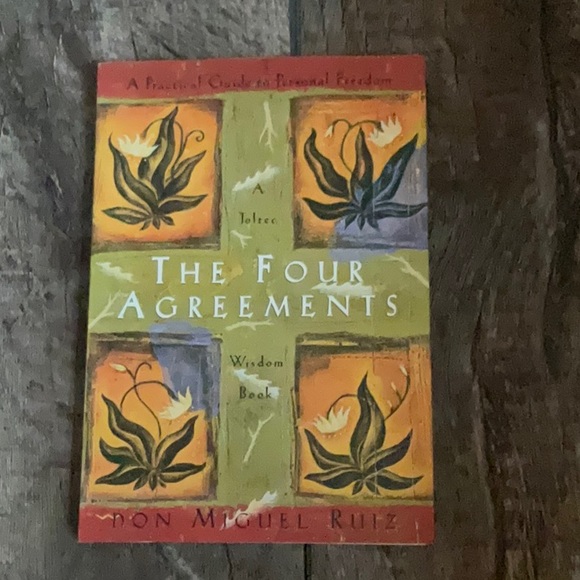 The Four Agreements Self Help book - Picture 2 of 3